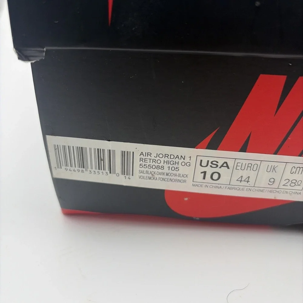Size 10 - Jordan 1 Retro OG High Dark Mocha (555088-105)
